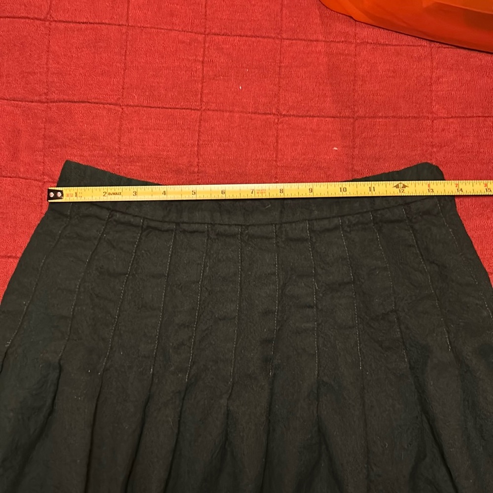 Vintage Talbots Pleated Emerald Green 100% Wool Skirt